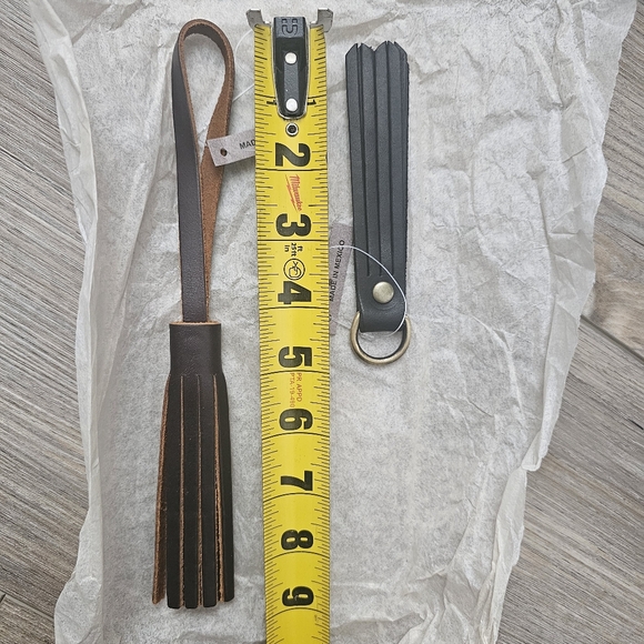 Portland Leather Bundle Tassels - Picture 3 of 3